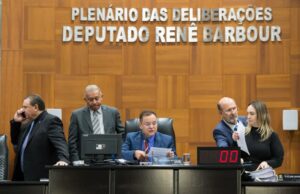 Por unanimidade, AL aprova reposição salarial para servidores
