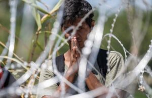 Trump autoriza agentes de imigraأ§أ£o a prenderem pessoas em igrejas e escolas