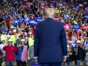 Celac convoca reuniأ£o de emergأھncia em meio أ crise envolvendo deportaأ§أ£o de imigrantes dos EUA