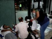 Algemas em deportados dos EUA são 'praxe', mas só durante o voo, diz PF