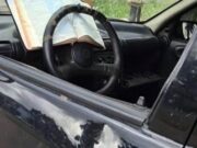 12:05 –
Ladrão abandona carro roubado com Bíblia aberta no Salmo 91