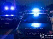 20:07 –
Polícia prende criminoso que matou menor de 15 anos em frente à escola e deixou um de 14 ferido