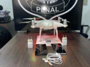 17:47 –
Drone é abatido tentando entrar com celulares em presídio de MT: aparelhos apreendidos