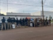 19:47 –
Quatro traficantes são presos com 36 tabletes de drogas na MT-020