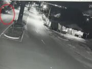 07:40 – 
							Mulher de 40 anos morre após bater motocicleta no meio-fio; veja vídeo