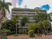 17:38 – 
							Prefeitura de Cuiabá abre vagas para profissionais de saúde com salários de até R$ 10,9 mil e convoca pedagogos