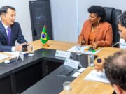 Ministra Margareth Menezes recebe embaixador do Japão — Ministério da Cultura