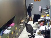 Câmeras flagram homem vasculhando e furtando empresa de MT