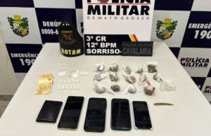 PM detém dupla por tráfico de drogas em frente a casa noturna