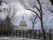 Com mais poderes, Trump toma posse nos EUA cercado de superconservadores e magnatas | Mundo