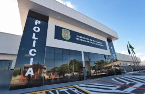 Investigado por tentativa de feminicídio contra ex-companheira é preso