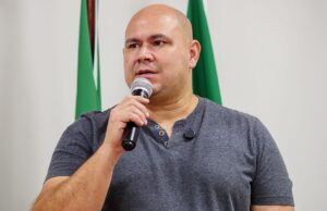 Abilio anuncia a contratação direta de 80 médicos para UPAs