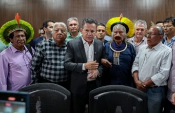 Governador vai a Brasília viabilizar licenças para asfalto pedido por Raoni