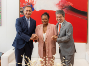 Ministra se reúne com Waldez Góes para discutir desenvolvimento regional por meio da Cultura — Ministério da Cultura