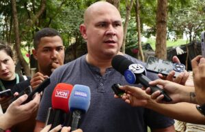 Prefeitura de Cuiabá recebe insumos hospitalares do Governo do Estado