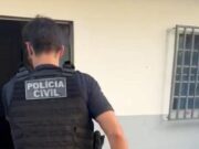 Homem que agrediu e mantinha esposa e filhos em cárcere é preso pela Polícia Civil