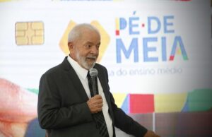 avaliaأ§أ£o positiva de Lula cai 11 pontos em dois meses e resultado أ© o pior de seus mandatos