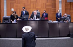 Deputados aprovam mudanças no Regimento Interno