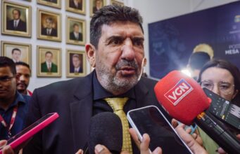 Deputado diz que MDB segue na base de Mendes: “Janaina fala por ela”