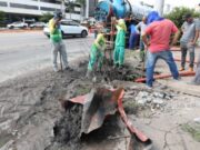 12:30 –
Prefeitura limpa 170 bocas de lobo e flagra esgoto clandestino na rede
