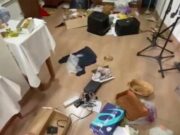 09:53 –
Paróquia é invadida durante madrugada e tem itens vandalizados; vidro de caminhonete é destruído