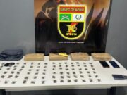 15:10 –
Polícia Militar prende seis homens por tráfico de drogas em Várzea Grande