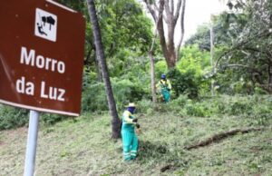 17:24 –
Prefeitura de Cuiabá da início a mutirão de limpeza no Morro da Luz