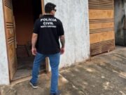 17:55 –
Mais um suspeito foragido é preso por roubo a empresa de governador no Distrito Industrial