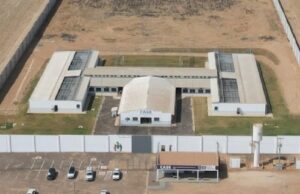 14:58 –
Mãe esconde droga em órgão genital para dar ao filho adolescente em unidade socioeducativa