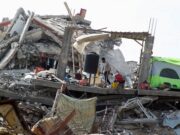 Hamas entrega corpos de bebأھ, crianأ§a, mأ£e e idoso em caixأµes pretos para Israel | Mundo