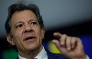 'Não existe ajuste fiscal possível' se a economia não crescer, diz Haddad