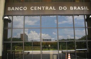 Apesar de alívio em janeiro, preços seguem pressionando 2025