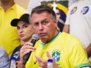 Bolsonaro defende revogar Lei da Ficha Limpa para disputar eleições