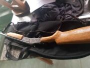 Policiais apreendem arma de fogo com homem investigado por violência