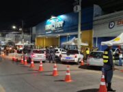 Quatro pessoas são presas e 20 veículos removidos na Operação Lei Seca