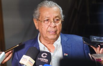 Jayme defende revisar Constituição para tirar poder do Judiciário