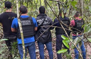 Corpo de homem é encontrado enrolado em lona em MT