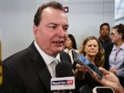 Max diz que único caminho era rompimento: “Queremos a obra pronta”