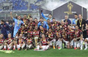Flamengo é tricampeão da Supercopa Rei após vencer Botafogo