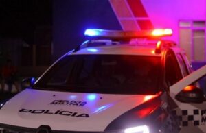 Mulher recebe ligação da prima e é agredida pela namorada por ciúmes :: Notícias de MT