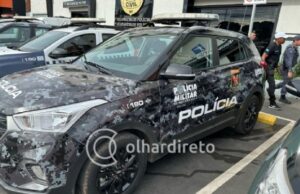 07:51 –
DHPP cumpre mandados na base da Rotam para investigar morte de Renato Nery; quatro PMs são presos