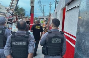 11:10 –
Operação flagra furtos de energia e leva três pessoas à delegacia em Cuiabá
