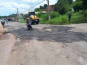 16:01 –
Prefeitura de Várzea Grande intensifica serviços de tapa-buracos em diversos bairros