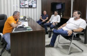 17:32 –
Prefeitura firma parceria e amplia número de sepultamentos gratuitos em Cuiabá em 66%