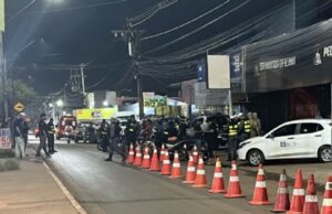 11:19 –
Operação Tolerância Zero para delitos de trânsito remove 19 motos e flagra 21 condutores sem CNH
