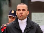 Daniel Alves أ© absolvido pela Justiأ§a da Espanha | Mundo