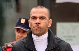 Daniel Alves أ© absolvido pela Justiأ§a da Espanha | Mundo