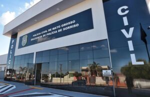 Homem obriga namorada a abortar e descarta feto em sacola