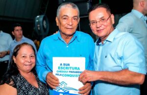 Jardim Fortaleza recebe 324 escrituras e vai ter asfalto garantido