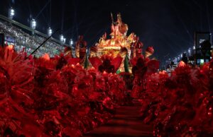 Beija-Flor e Salgueiro sأ£o destaques no 2آ؛ dia do Grupo Especial do carnaval do RJ em 2025 | Carnaval 2025 no Rio de Janeiro
